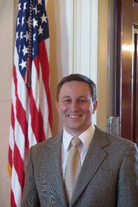 Elliott Dennis photo